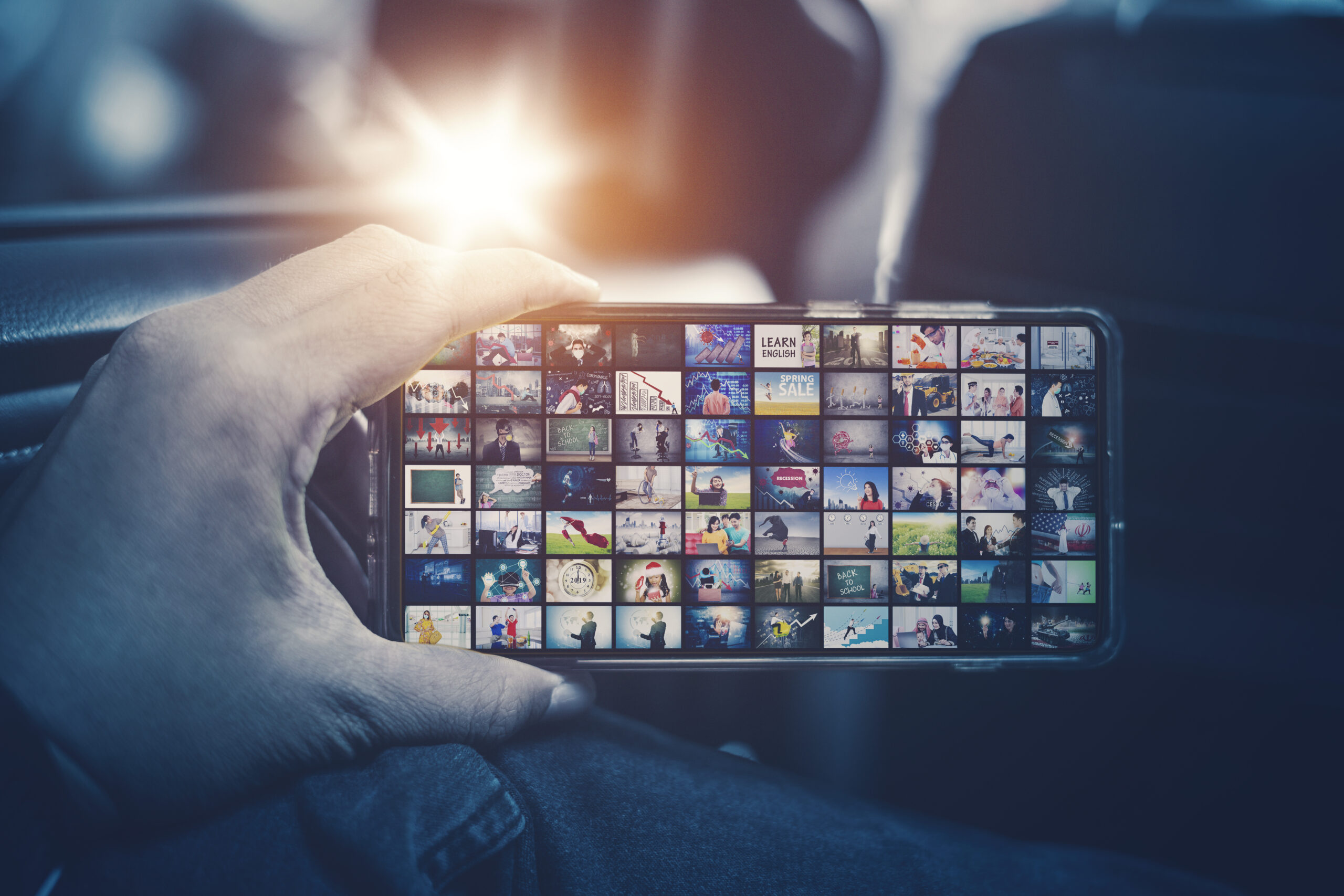 Man selling pictures on the mobile phone apps